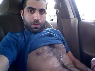 Outdoor HAIRY MAN SHOOTS A LOAD IN HIS CAR